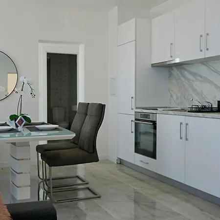 Διαμέρισμα бийч вю - View Obzor