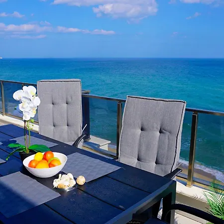 公寓 бийч вю - View *