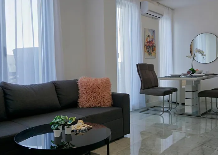 Апартамент бийч вю - View *